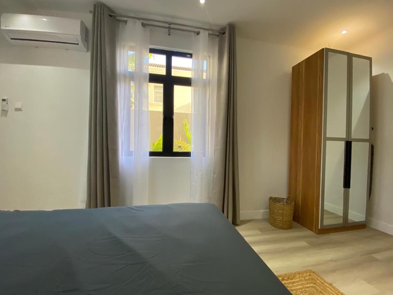 Luxury Retreat At Aqua Breeze Apartment, Flic-en-Flacq Dış mekan fotoğraf